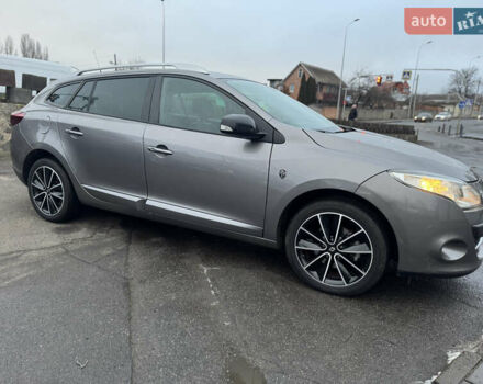 Рено Меган, объемом двигателя 1.5 л и пробегом 220 тыс. км за 9800 $, фото 1 на Automoto.ua