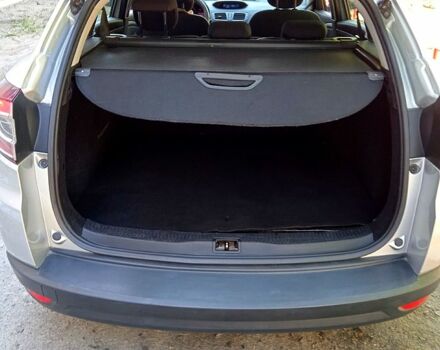 Рено Меган, объемом двигателя 1.5 л и пробегом 236 тыс. км за 7500 $, фото 2 на Automoto.ua