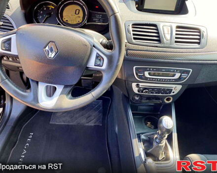Рено Меган, объемом двигателя 1.5 л и пробегом 256 тыс. км за 7500 $, фото 10 на Automoto.ua