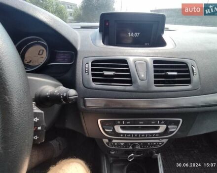 Рено Меган, объемом двигателя 1.46 л и пробегом 280 тыс. км за 7700 $, фото 3 на Automoto.ua