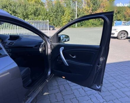 Рено Меган, объемом двигателя 1.5 л и пробегом 236 тыс. км за 8790 $, фото 28 на Automoto.ua
