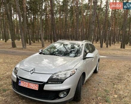 Рено Меган, объемом двигателя 1.46 л и пробегом 260 тыс. км за 8100 $, фото 8 на Automoto.ua