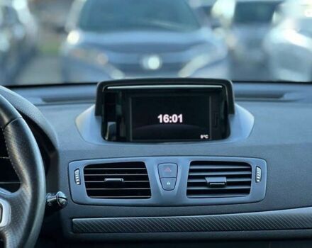 Рено Меган, объемом двигателя 1.5 л и пробегом 225 тыс. км за 8600 $, фото 13 на Automoto.ua