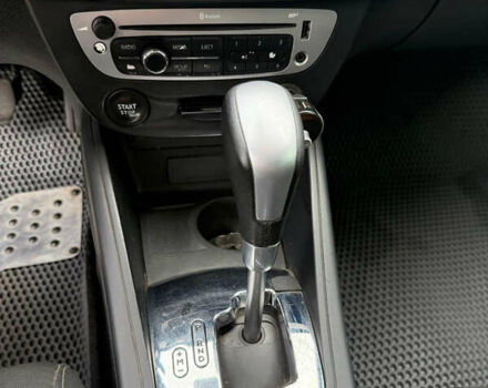 Рено Меган, объемом двигателя 1.46 л и пробегом 280 тыс. км за 6850 $, фото 14 на Automoto.ua