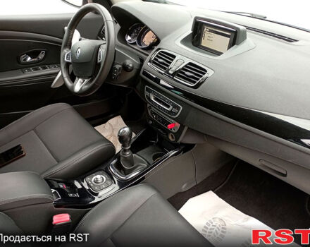Рено Меган, объемом двигателя 1.5 л и пробегом 228 тыс. км за 8800 $, фото 5 на Automoto.ua