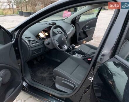 Рено Меган, объемом двигателя 1.5 л и пробегом 215 тыс. км за 7200 $, фото 12 на Automoto.ua