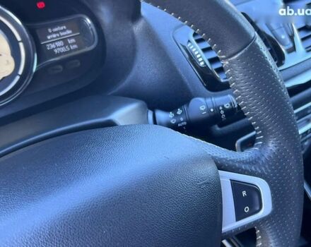 Рено Меган, объемом двигателя 1.5 л и пробегом 236 тыс. км за 8790 $, фото 19 на Automoto.ua