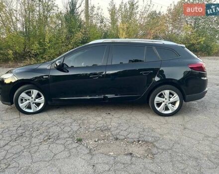 Рено Меган, объемом двигателя 1.46 л и пробегом 279 тыс. км за 8200 $, фото 3 на Automoto.ua