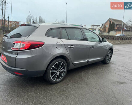 Рено Меган, объемом двигателя 1.5 л и пробегом 220 тыс. км за 9800 $, фото 8 на Automoto.ua