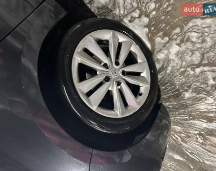 Рено Меган, объемом двигателя 1.5 л и пробегом 214 тыс. км за 7250 $, фото 20 на Automoto.ua