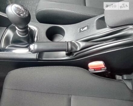 Рено Меган, объемом двигателя 1.5 л и пробегом 186 тыс. км за 8999 $, фото 6 на Automoto.ua