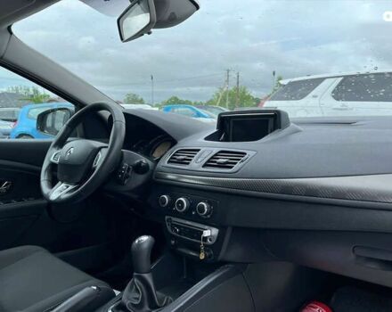 Рено Меган, объемом двигателя 1.5 л и пробегом 245 тыс. км за 7700 $, фото 21 на Automoto.ua