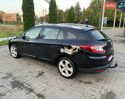 Рено Меган, объемом двигателя 1.46 л и пробегом 264 тыс. км за 8350 $, фото 19 на Automoto.ua