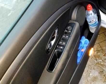 Рено Меган, объемом двигателя 1.5 л и пробегом 239 тыс. км за 7100 $, фото 11 на Automoto.ua