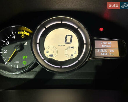 Рено Меган, объемом двигателя 1.5 л и пробегом 214 тыс. км за 7250 $, фото 26 на Automoto.ua