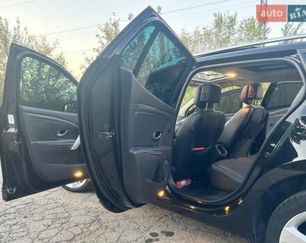 Рено Меган, объемом двигателя 1.46 л и пробегом 279 тыс. км за 8200 $, фото 33 на Automoto.ua