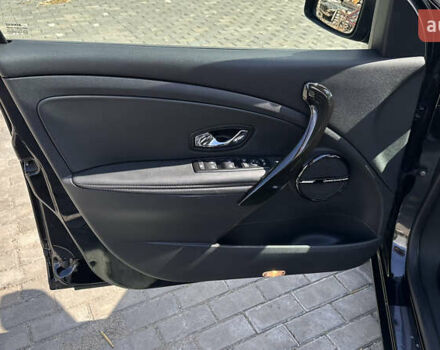 Рено Меган, объемом двигателя 1.5 л и пробегом 261 тыс. км за 8989 $, фото 13 на Automoto.ua