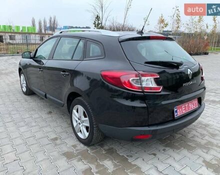 Рено Меган, объемом двигателя 1.5 л и пробегом 215 тыс. км за 7200 $, фото 3 на Automoto.ua