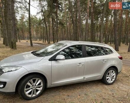 Рено Меган, объемом двигателя 1.46 л и пробегом 260 тыс. км за 8100 $, фото 5 на Automoto.ua