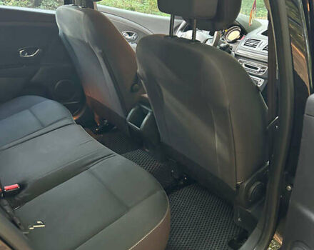 Рено Меган, объемом двигателя 1.5 л и пробегом 350 тыс. км за 7000 $, фото 6 на Automoto.ua