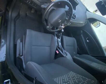 Рено Меган, объемом двигателя 1.46 л и пробегом 230 тыс. км за 8900 $, фото 27 на Automoto.ua