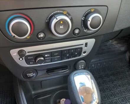 Рено Меган, объемом двигателя 1.46 л и пробегом 285 тыс. км за 6999 $, фото 14 на Automoto.ua