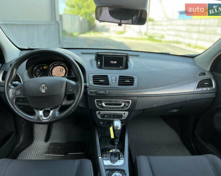 Рено Меган, объемом двигателя 1.5 л и пробегом 217 тыс. км за 7999 $, фото 7 на Automoto.ua