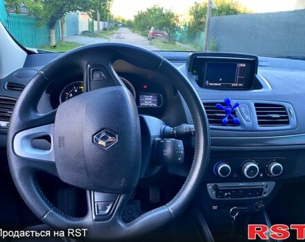 Рено Меган, объемом двигателя 1.5 л и пробегом 225 тыс. км за 7900 $, фото 9 на Automoto.ua
