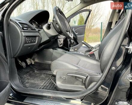 Рено Меган, объемом двигателя 1.6 л и пробегом 256 тыс. км за 8999 $, фото 14 на Automoto.ua