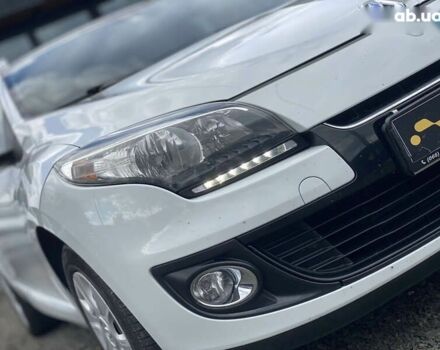 Рено Меган, объемом двигателя 1.5 л и пробегом 245 тыс. км за 7700 $, фото 9 на Automoto.ua