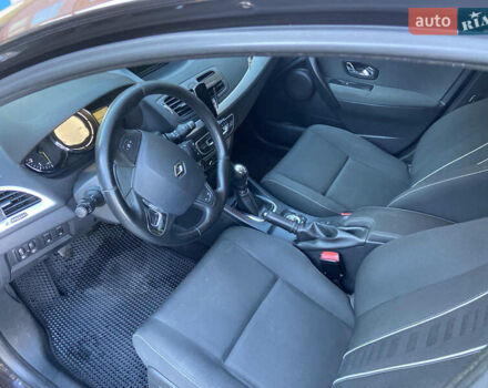 Рено Меган 2013 в Львове на Automoto.ua Рено Меган, объемом двигателя 1.6 л и пробегом 275 тыс. км за 7800 $, фото 1 на Automoto.ua
