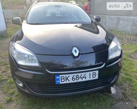 Рено Меган, объемом двигателя 1.46 л и пробегом 230 тыс. км за 8900 $, фото 17 на Automoto.ua
