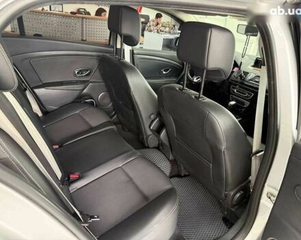 Рено Меган, объемом двигателя 1.5 л и пробегом 265 тыс. км за 8990 $, фото 24 на Automoto.ua