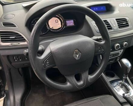 Рено Меган, объемом двигателя 1.5 л и пробегом 281 тыс. км за 7800 $, фото 10 на Automoto.ua