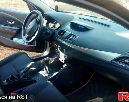 Рено Меган, объемом двигателя 1.5 л и пробегом 248 тыс. км за 6500 $, фото 9 на Automoto.ua