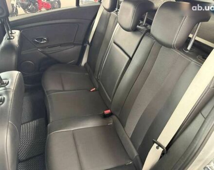 Рено Меган, объемом двигателя 1.5 л и пробегом 265 тыс. км за 8990 $, фото 21 на Automoto.ua