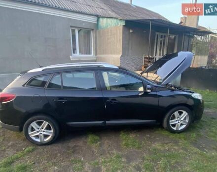 Рено Меган, объемом двигателя 1.46 л и пробегом 230 тыс. км за 8900 $, фото 28 на Automoto.ua