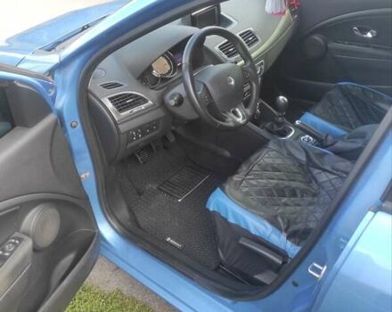 Рено Меган, объемом двигателя 1.5 л и пробегом 255 тыс. км за 7800 $, фото 7 на Automoto.ua