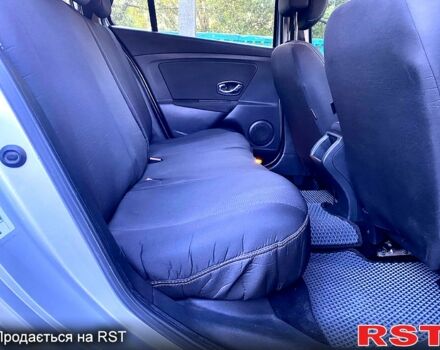 Рено Меган, объемом двигателя 1.5 л и пробегом 225 тыс. км за 7900 $, фото 8 на Automoto.ua