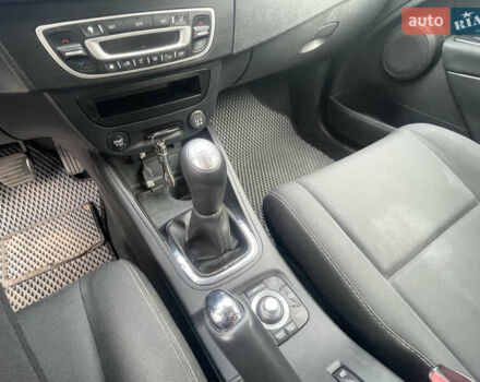 Рено Меган 2013 в Днепре (Днепропетровске) на Automoto.ua Рено Меган, объемом двигателя 1.5 л и пробегом 294 тыс. км за 6800 $, фото 12 на Automoto.ua