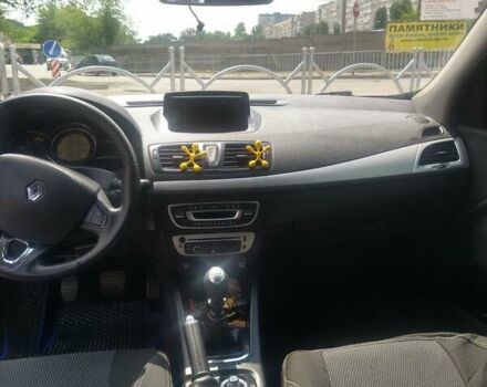 Рено Меган, об'ємом двигуна 1.6 л та пробігом 265 тис. км за 7800 $, фото 7 на Automoto.ua