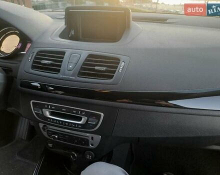 Рено Меган, объемом двигателя 1.5 л и пробегом 235 тыс. км за 9999 $, фото 16 на Automoto.ua