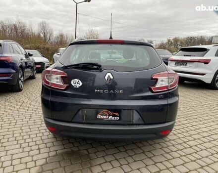 Рено Меган, объемом двигателя 1.5 л и пробегом 281 тыс. км за 7800 $, фото 4 на Automoto.ua