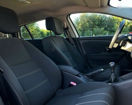 Рено Меган, объемом двигателя 1.5 л и пробегом 206 тыс. км за 8500 $, фото 8 на Automoto.ua