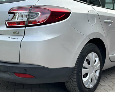 Рено Меган, объемом двигателя 1.5 л и пробегом 260 тыс. км за 8950 $, фото 6 на Automoto.ua