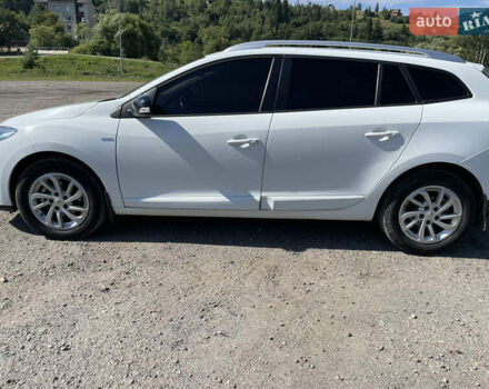 Рено Меган, объемом двигателя 1.46 л и пробегом 260 тыс. км за 8000 $, фото 7 на Automoto.ua