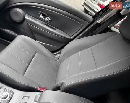 Рено Меган, объемом двигателя 1.5 л и пробегом 214 тыс. км за 8600 $, фото 17 на Automoto.ua