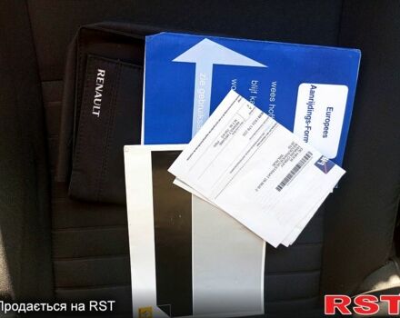 Рено Меган, об'ємом двигуна 1.6 л та пробігом 267 тис. км за 8300 $, фото 12 на Automoto.ua