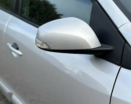 Рено Меган, объемом двигателя 1.5 л и пробегом 260 тыс. км за 8950 $, фото 5 на Automoto.ua