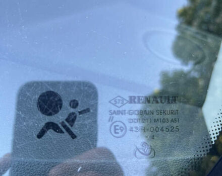 Рено Меган, объемом двигателя 1.5 л и пробегом 245 тыс. км за 8350 $, фото 27 на Automoto.ua